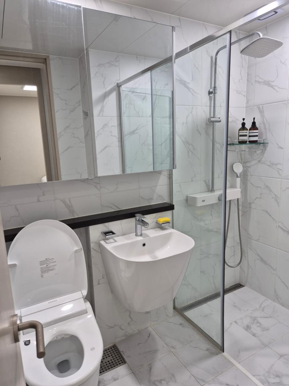 City Hall, Namdaemun, Myeongdong Family Apartment Apartment in Seoul