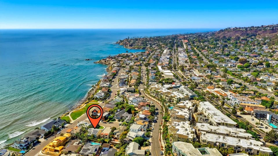 Pacific on Colima - Ocean Views Spa & Fire Pit House in La Jolla