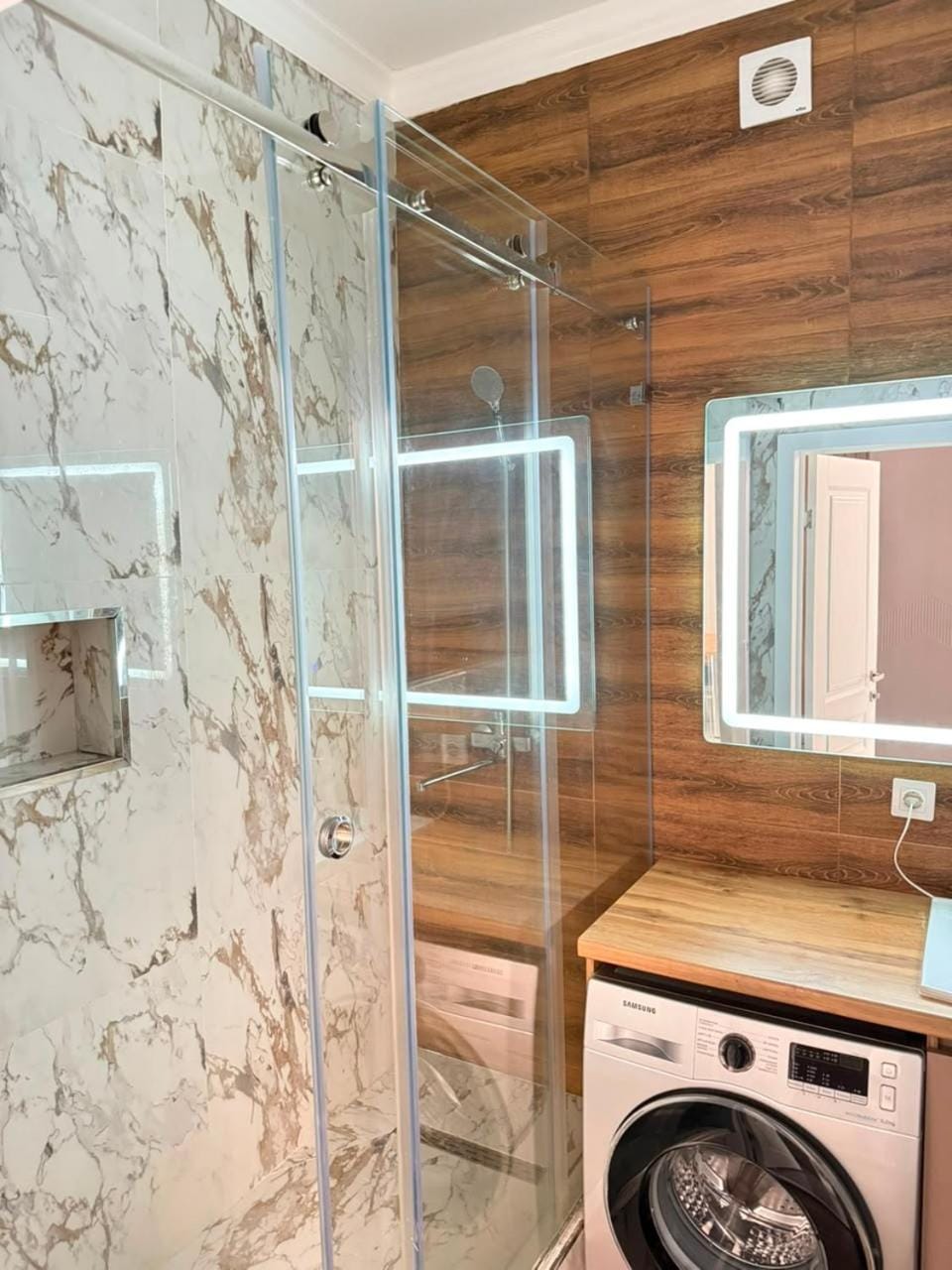 Shower, washing machine