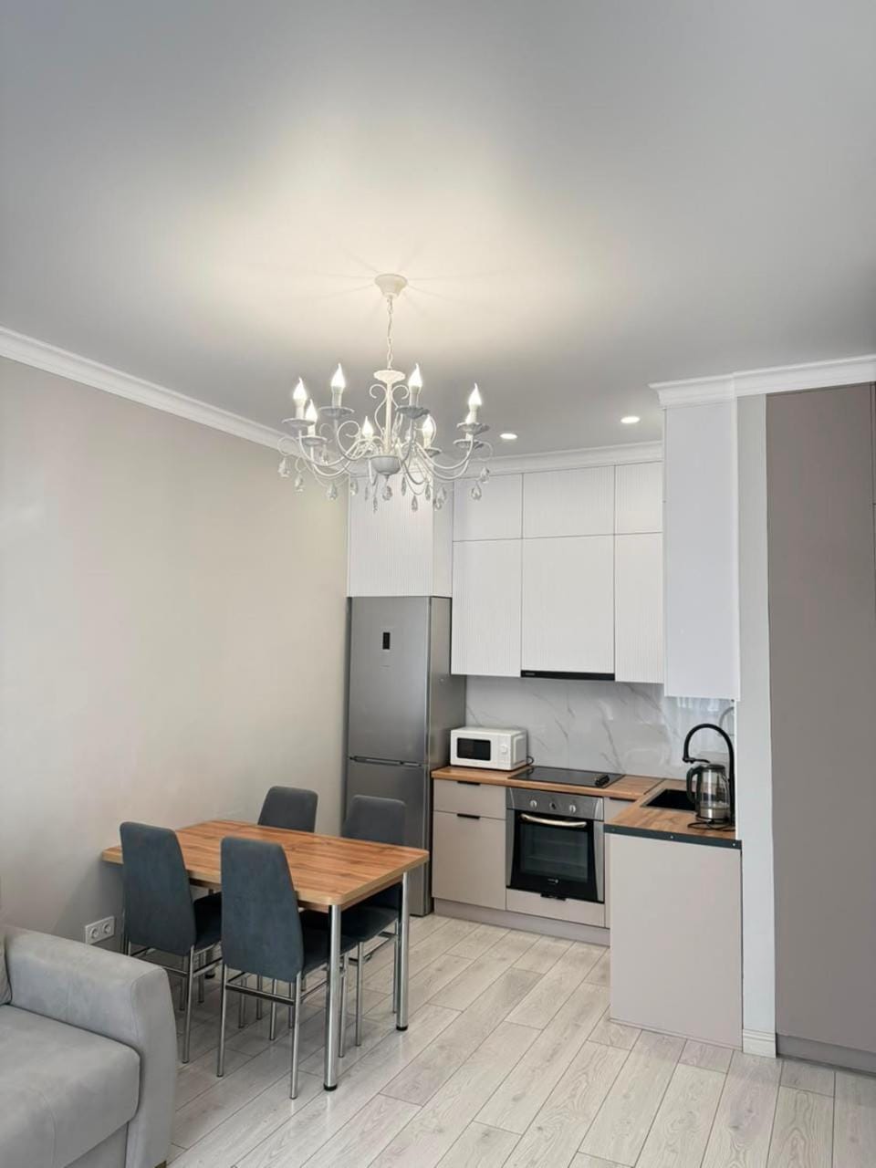 Kitchen or kitchenette, Living room, Dining area, oven, stove
