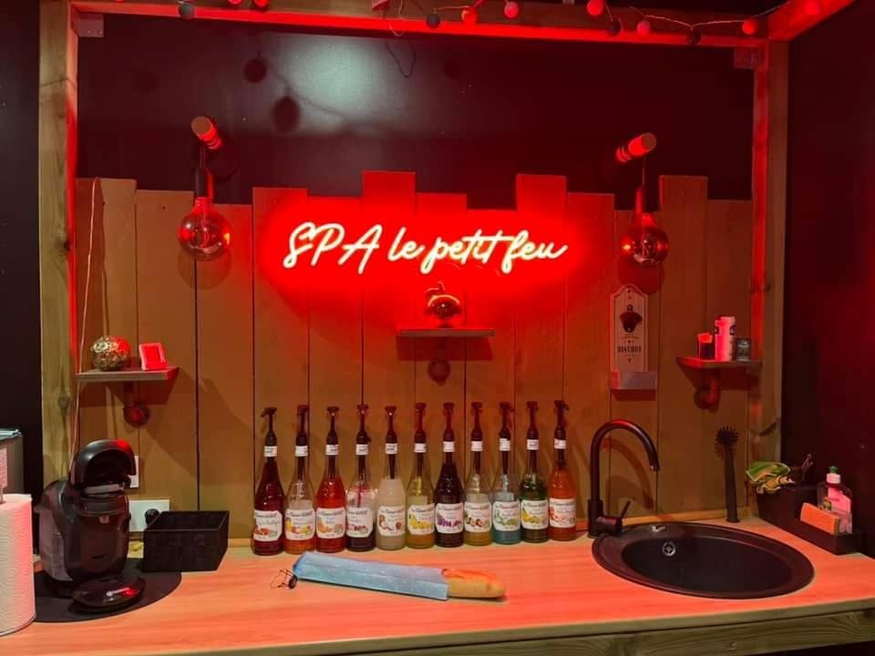Spa le petit feu, suite avec jacuzzi, sauna etc Apartment in Hauts-de-France