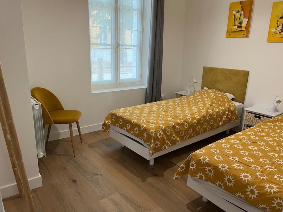 Vue mer et plage à pied à Boyardville, jardin privé Apartment in Saint-Georges-d'Oléron