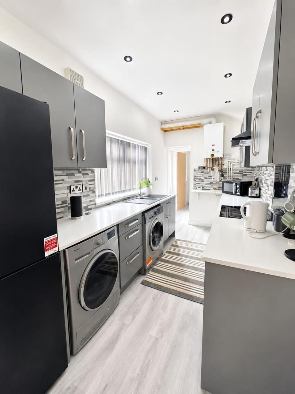 4 Bedroom House in Central Stoke on Trent Sleeps 6 House in Stoke-on-Trent