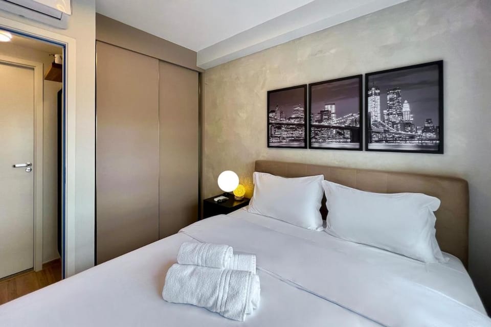Apê espaçoso com suite | 3min Shopping Ibirapuera Apartment in Sao Paulo City
