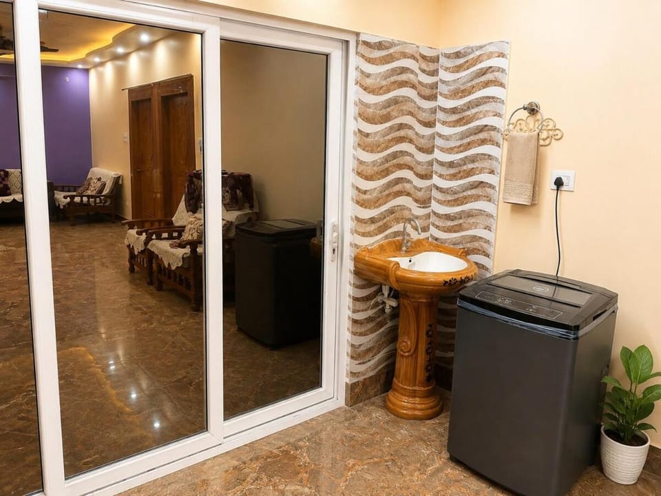 Pristine & Affordable 2 BHK Oasis in Adityapur Apartment in India