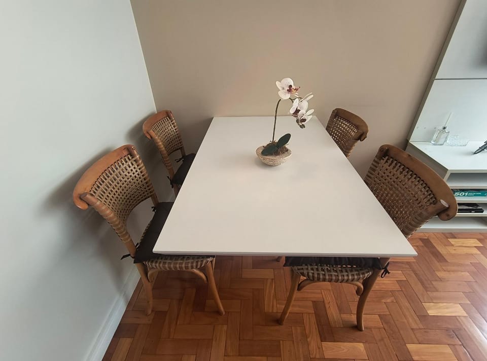 Copa, 2 Qts Aconchegante, perto de tudo, metro Apartment in Rio de Janeiro