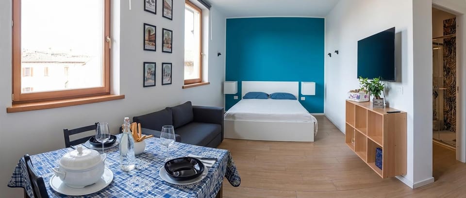 Bed, Living room, Photo of the whole room, Bedroom