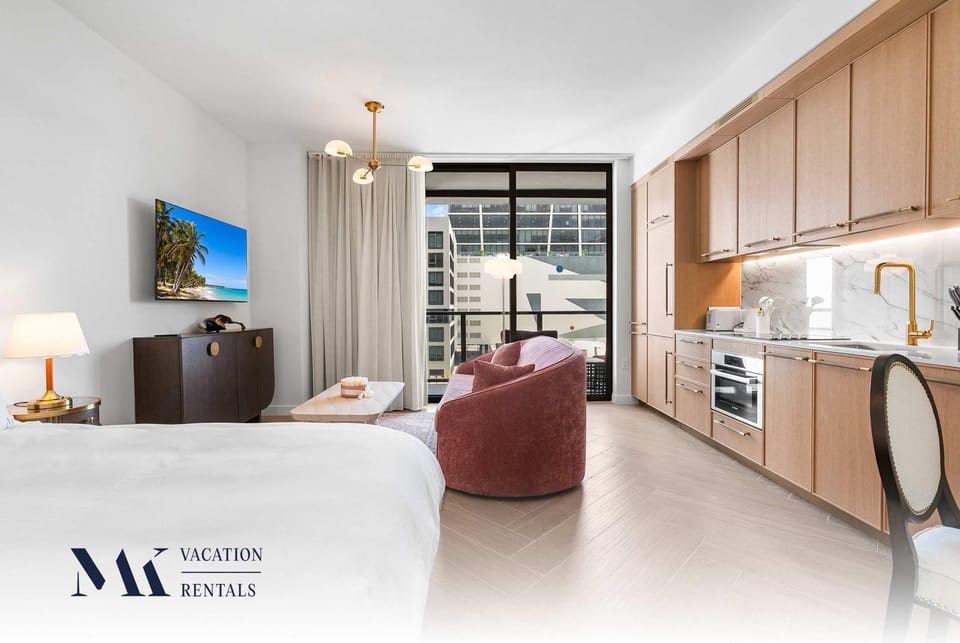NOMAD Residences Wynwood Art Pool & Nightlife House in Miami