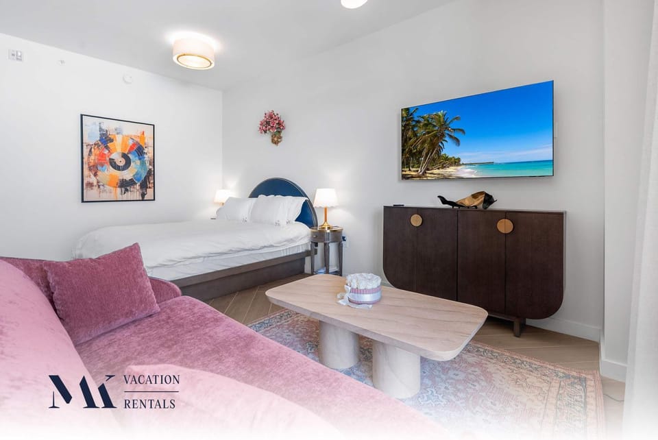 Nomad Residences Wynwood Art District Escape House in Miami