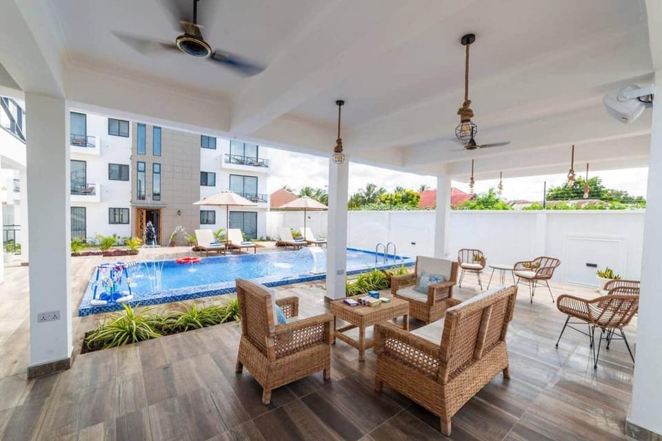 Private 1 BDR Apt| w/Pool | Beachwalk - Generator Apartment in Tanzania