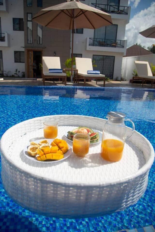 Palm Suite Beach Walk Apartment In Zanzibar Apartment in Tanzania