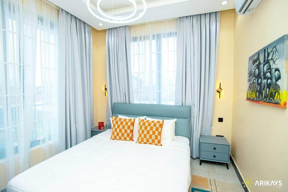 New Luxury Oasis w/Pool+Hot tub @ Arikays Homes Apartment in City of Dar es Salaam
