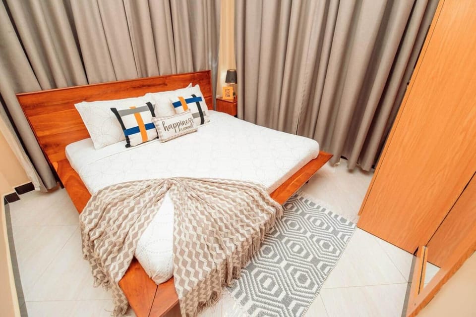 The Retreat...at Arikays. B-1 Apartment in City of Dar es Salaam