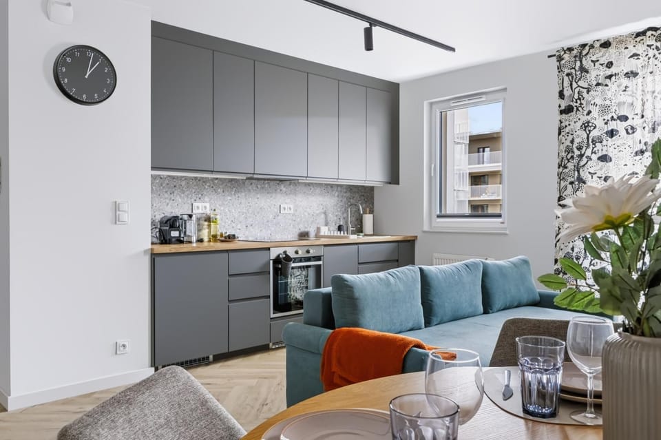 Kitchen or kitchenette, Living room, Seating area