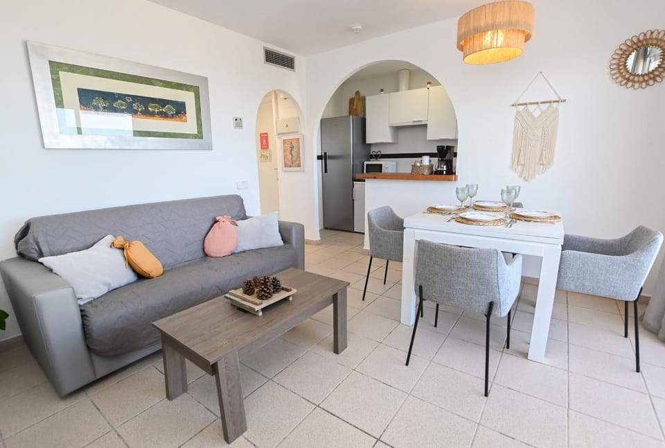 Casa Tridente 4 PAX Terraza, Piscina, AC & Wifi con vistas al mar Apartment in Calp