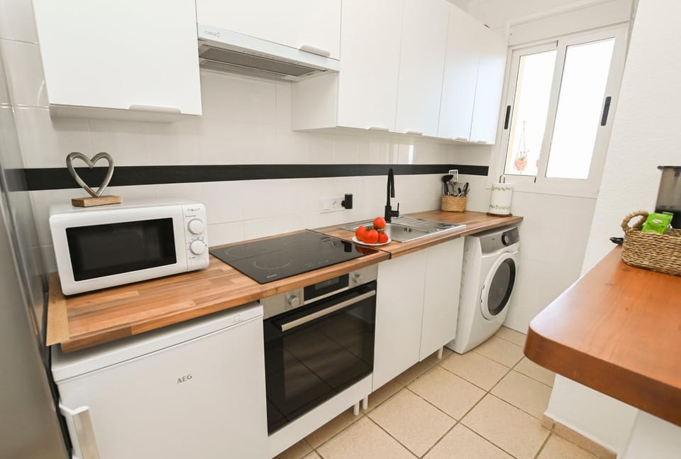 Casa Tridente 4 PAX Terraza, Piscina, AC & Wifi con vistas al mar Apartment in Calp