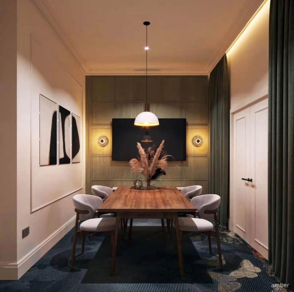 Seating area, Dining area