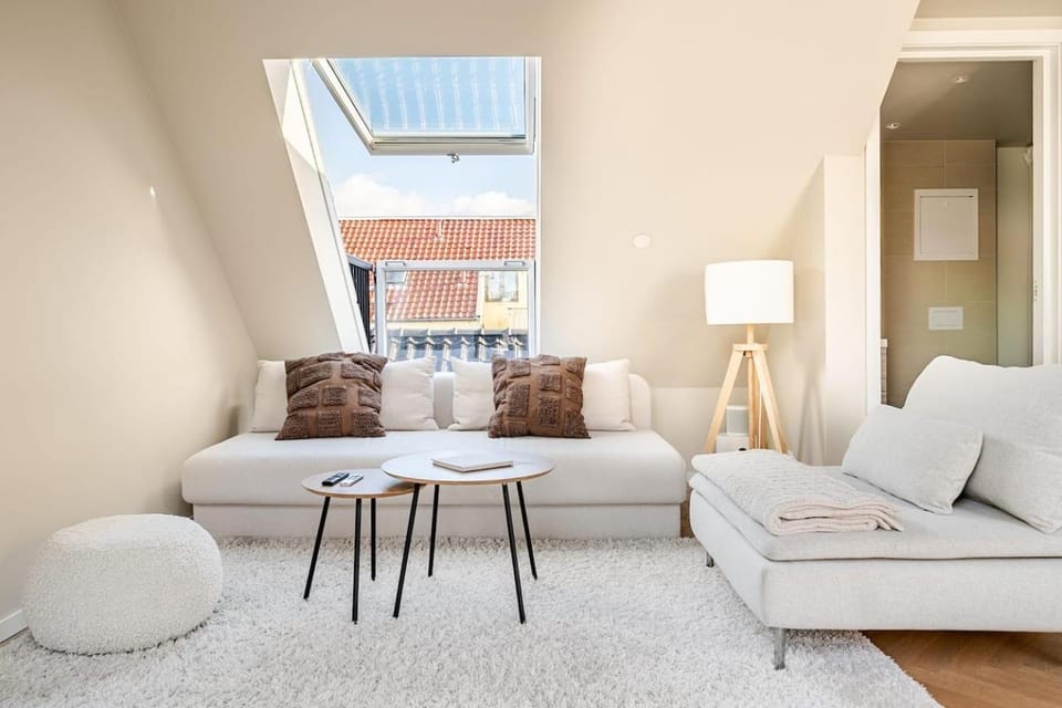 Balcony/Terrace, Living room