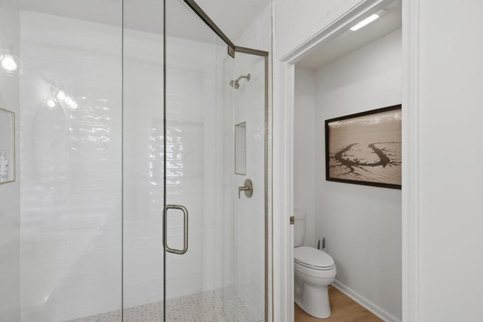 Bathroom, Bath