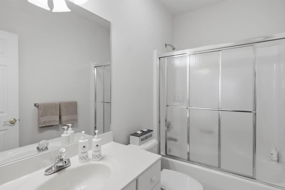Bathroom, Bath