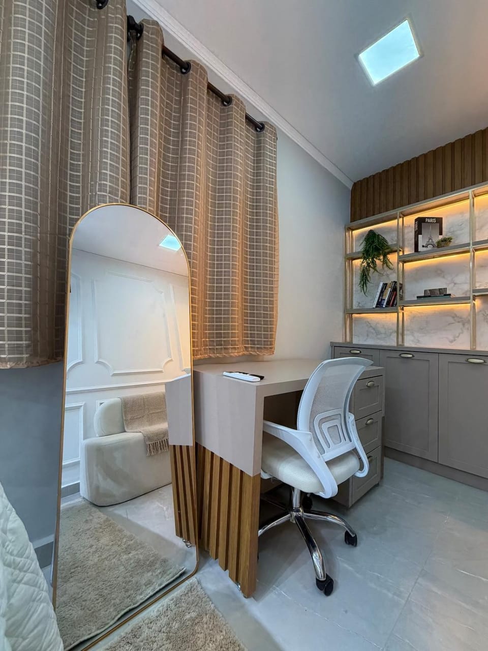 Quarto Moderno Completo Bed and Breakfast in State of Paraná