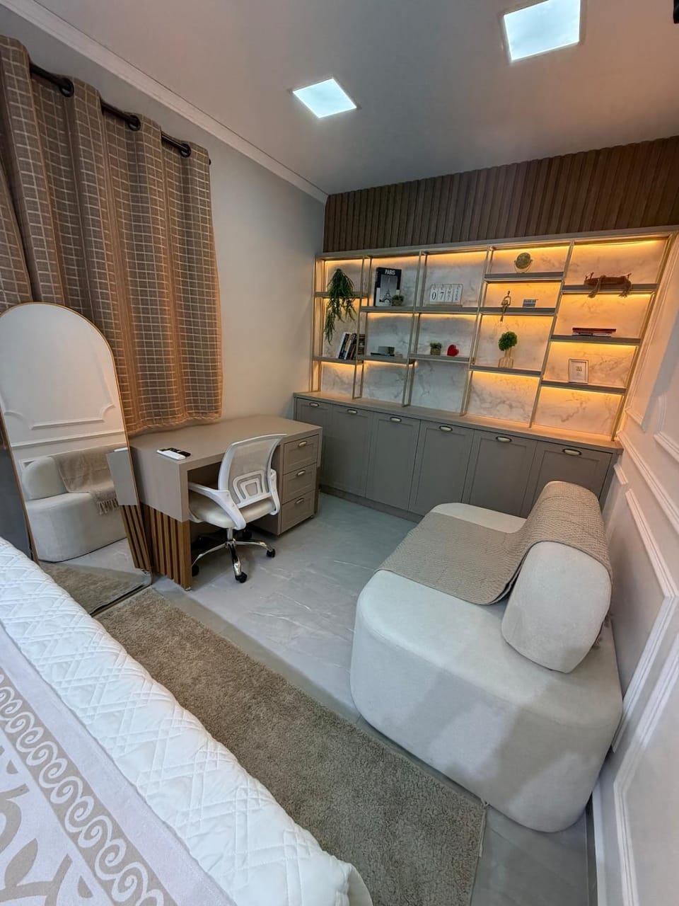 Quarto Moderno Completo Bed and Breakfast in State of Paraná