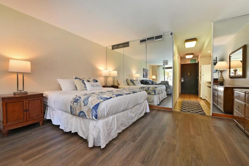 Spacious Studio w AC Pool and Beach Cabana - Maui Eldorado J209 House in Kaanapali