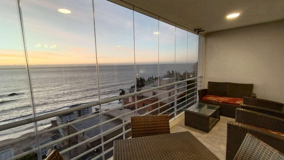 Oceanfront Bellavista Apartment in Vina del Mar