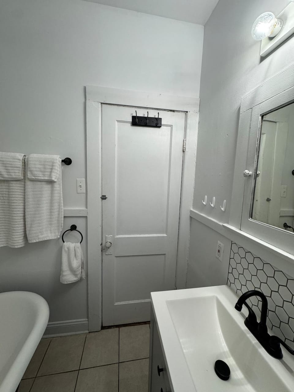 Bathroom, towels
