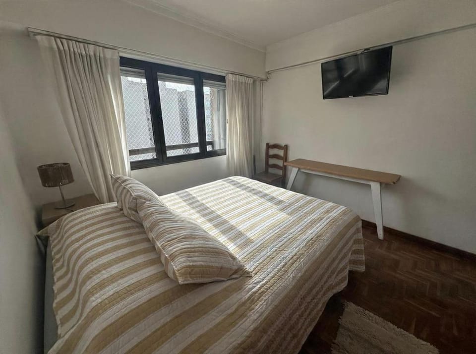 Amplio 3 Ambientes con Cochera Apartment in Mar del Plata