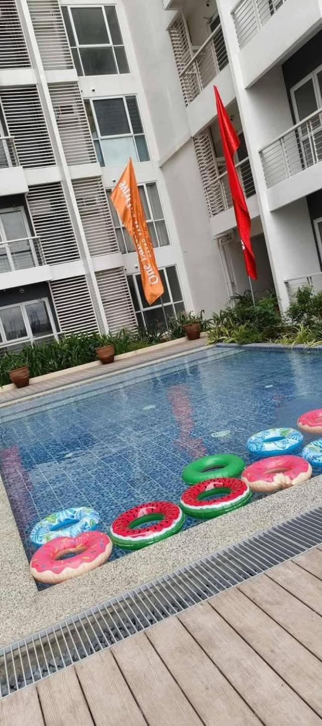 Back of sm lanang OneLakeshoredrive Hostel in Davao City