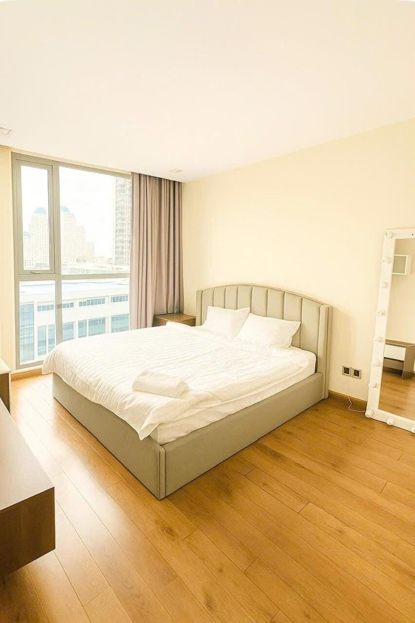 Vinhome LandMark 81 - P7 - 6F - Nice View Apartment in Ho Chi Minh City