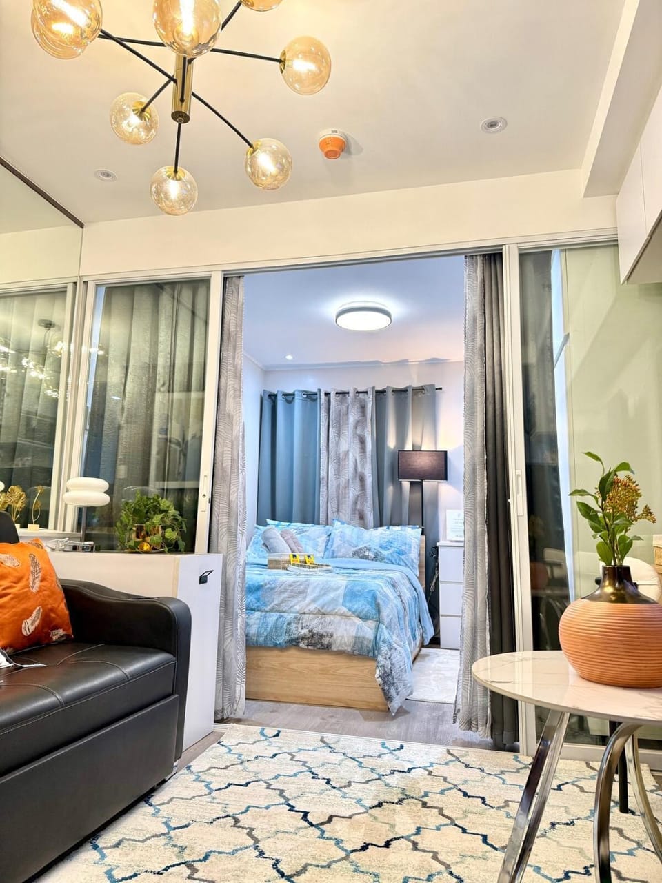 The Spot by P&S Apartment hotel in Las Pinas