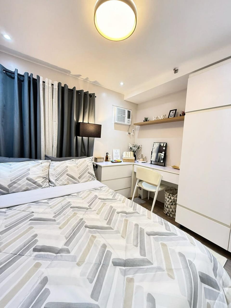 The Spot by P&S Apartment hotel in Las Pinas