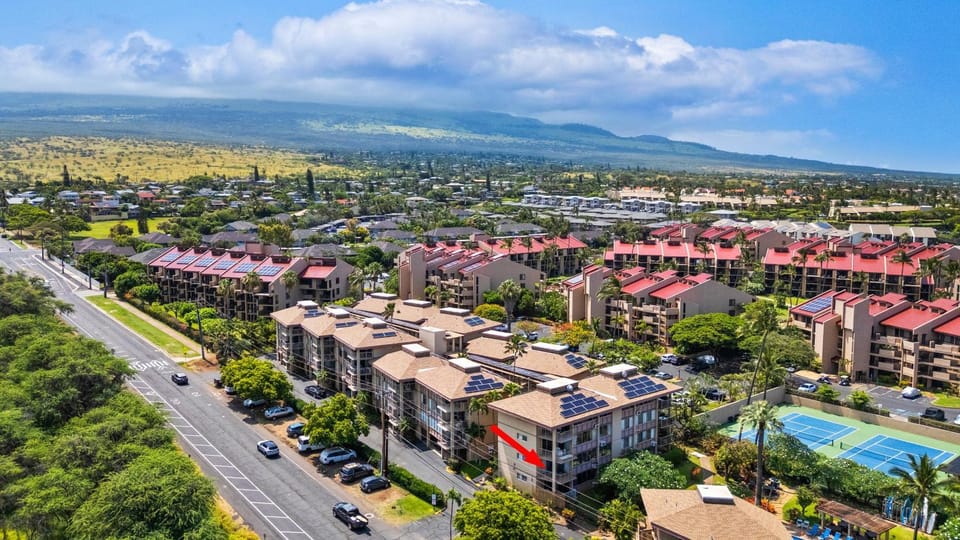 Your Hawaiiana Retreat by the Beach in Kihei Apartment in Kamaole