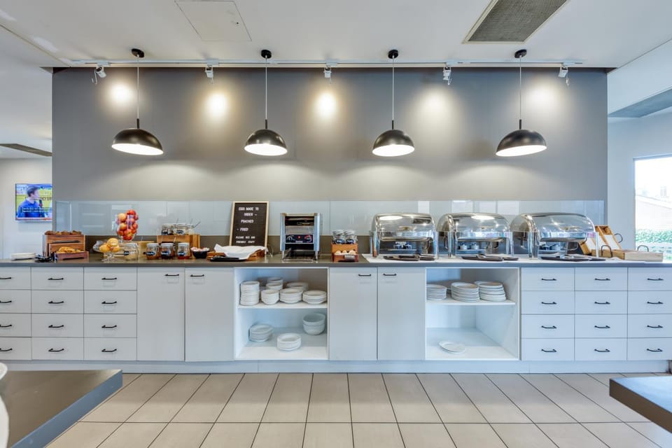 Restaurant/places to eat, Food, Buffet breakfast
