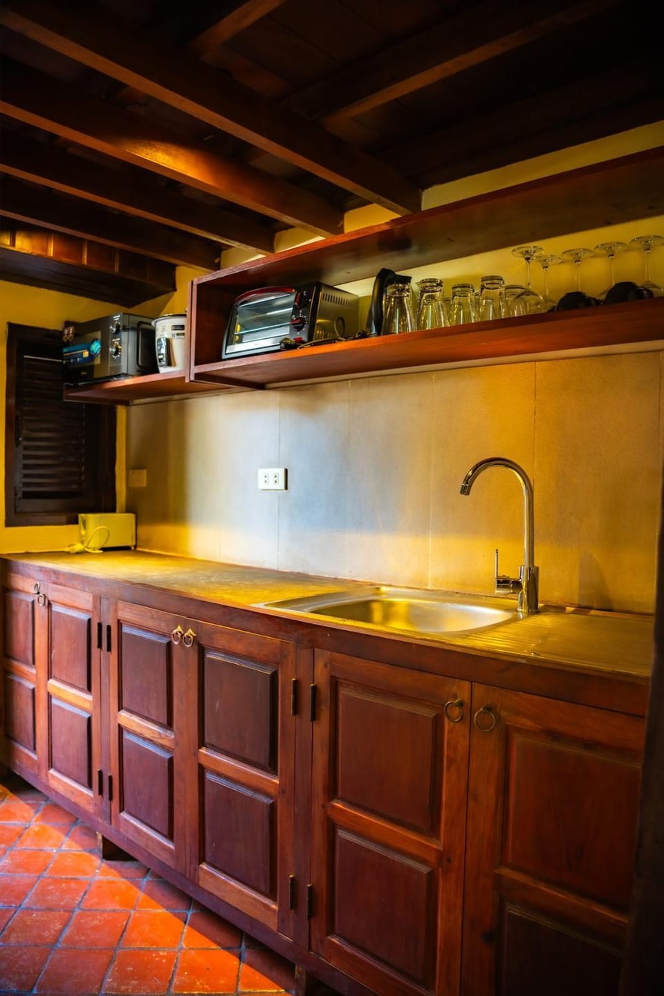 Kitchen or kitchenette, Kitchen or kitchenette