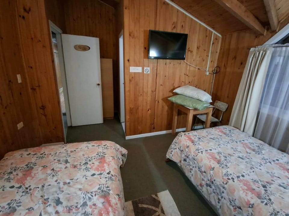 DeCipres Hostal Bed and Breakfast in Los Lagos, Chile