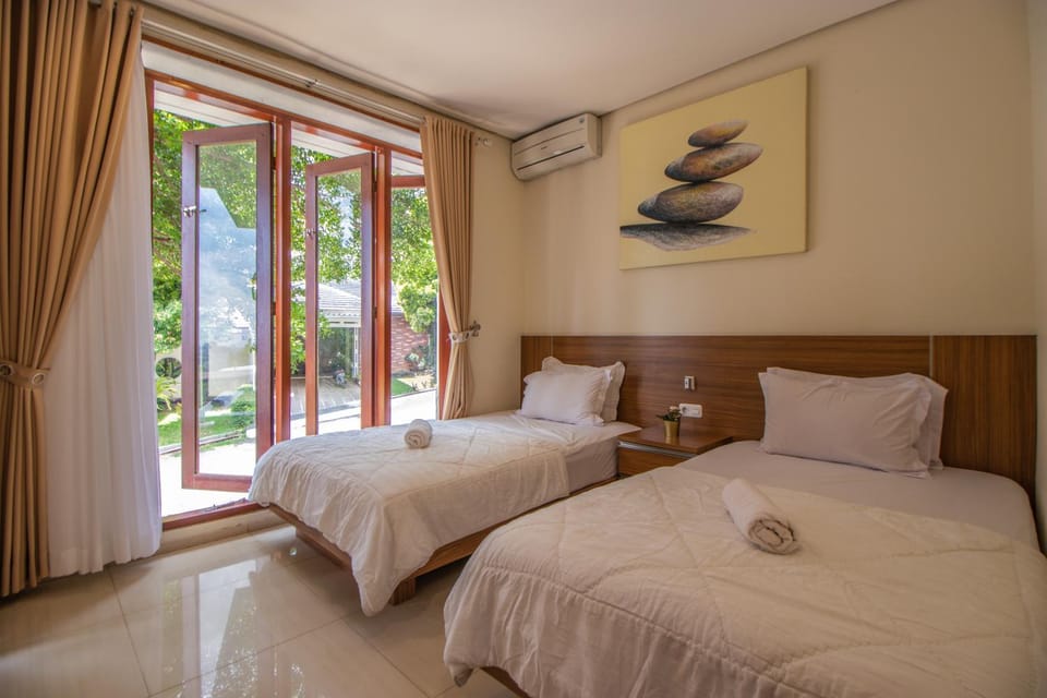 Private Pool & Hill View Villa - Family Only 3BR Villa in Bandung