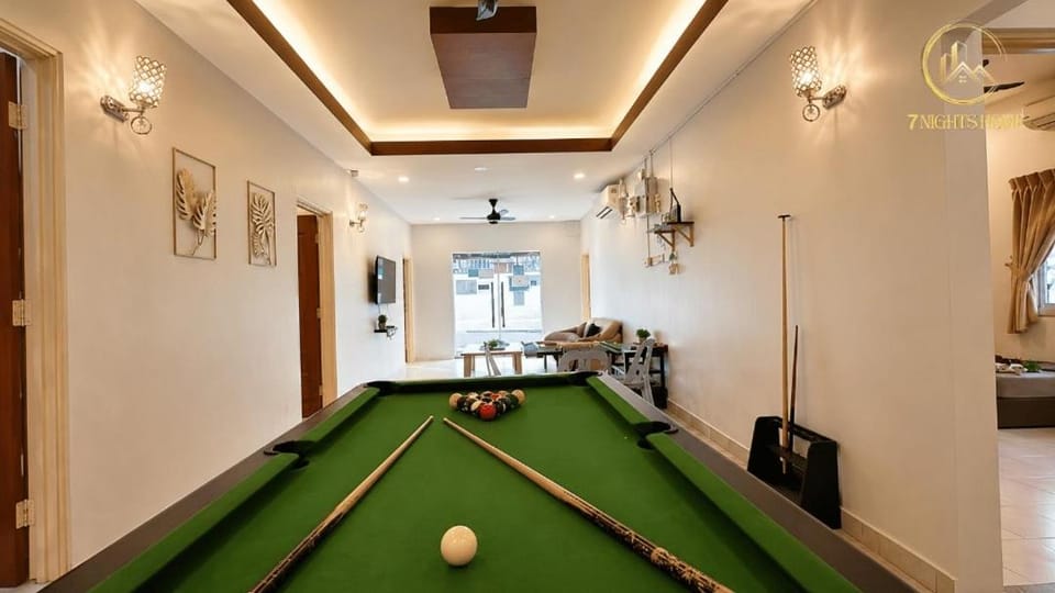 B02 Party House Bungalow 20 PAX House in Johor Bahru