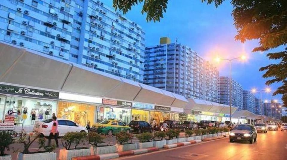 Popular Condominium C4 Apartment in Thailand