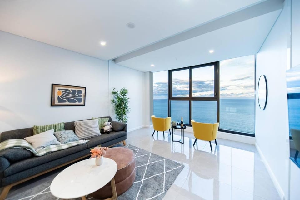 Sea Fever - Lv 65 Skyhome on Ocean Meriton Apartment in Surfers Paradise