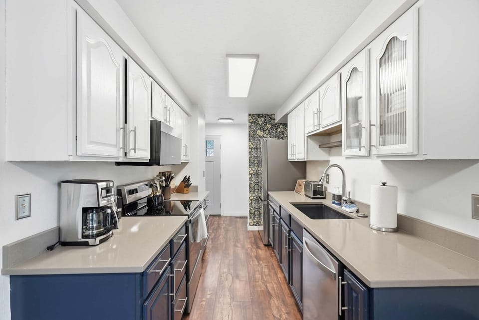 Park House - Modern Convenient Redmond Retreat House in Redmond
