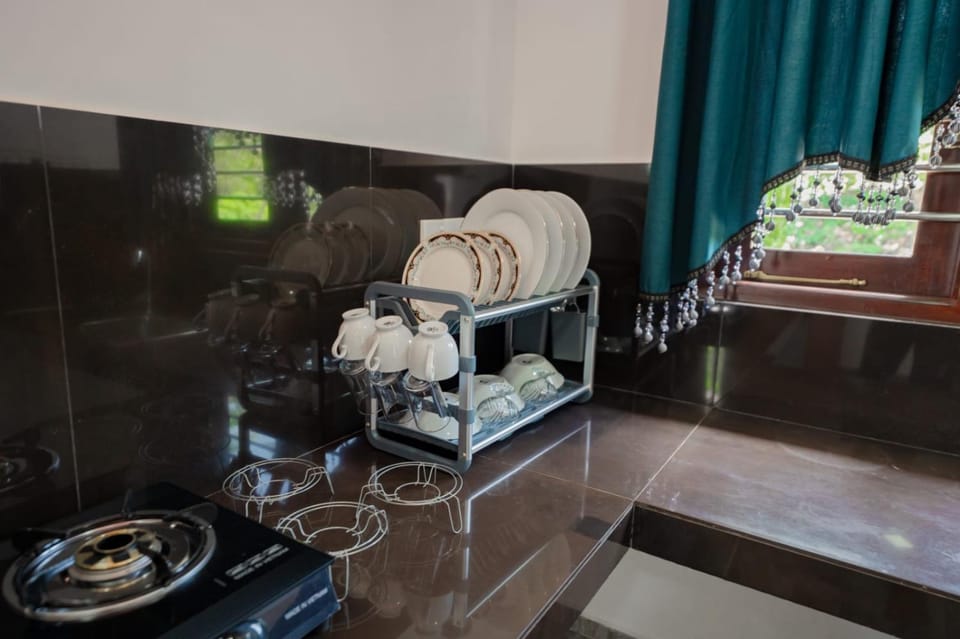 Wimal villa House in Hikkaduwa