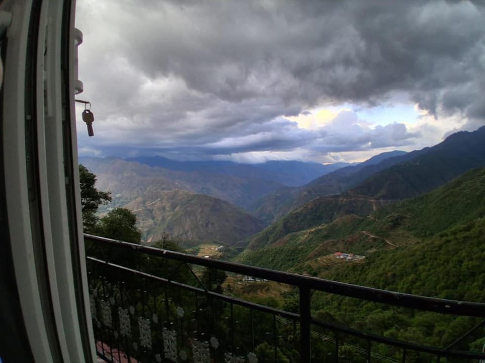 wild oaks Hotel in Uttarakhand