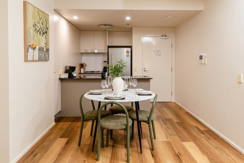 Kitchen or kitchenette, Dining area, kitchen