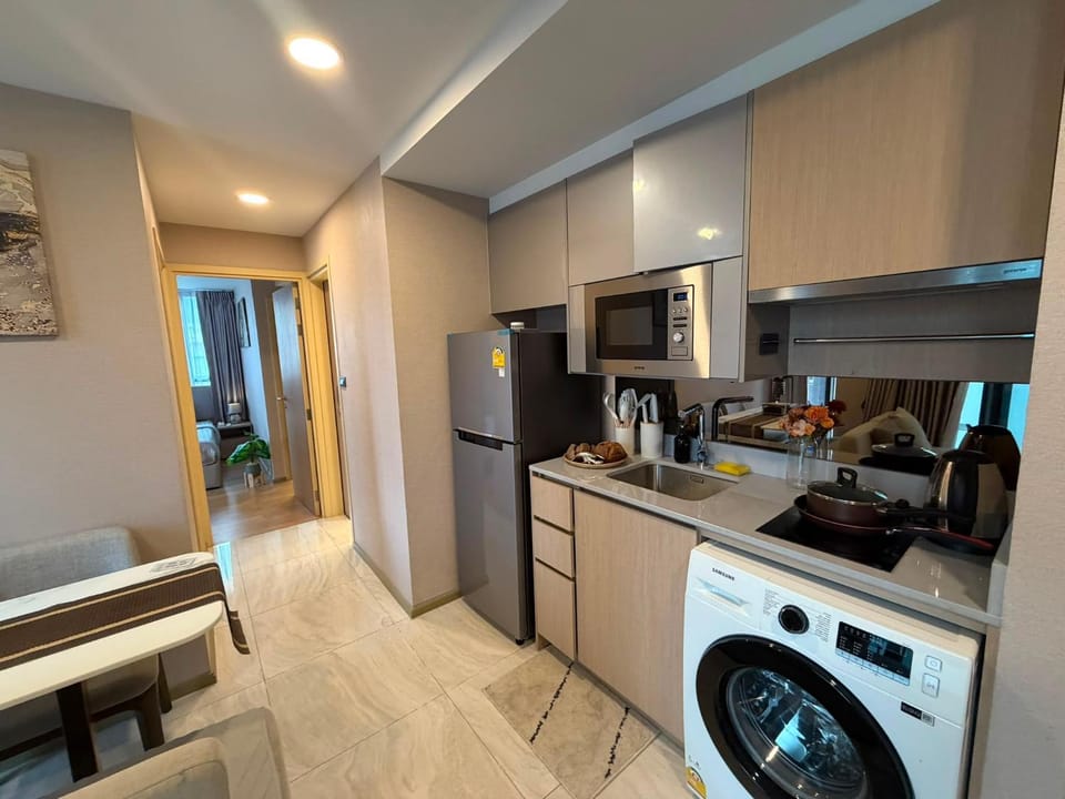 Walden asoke building Apartment in Bangkok