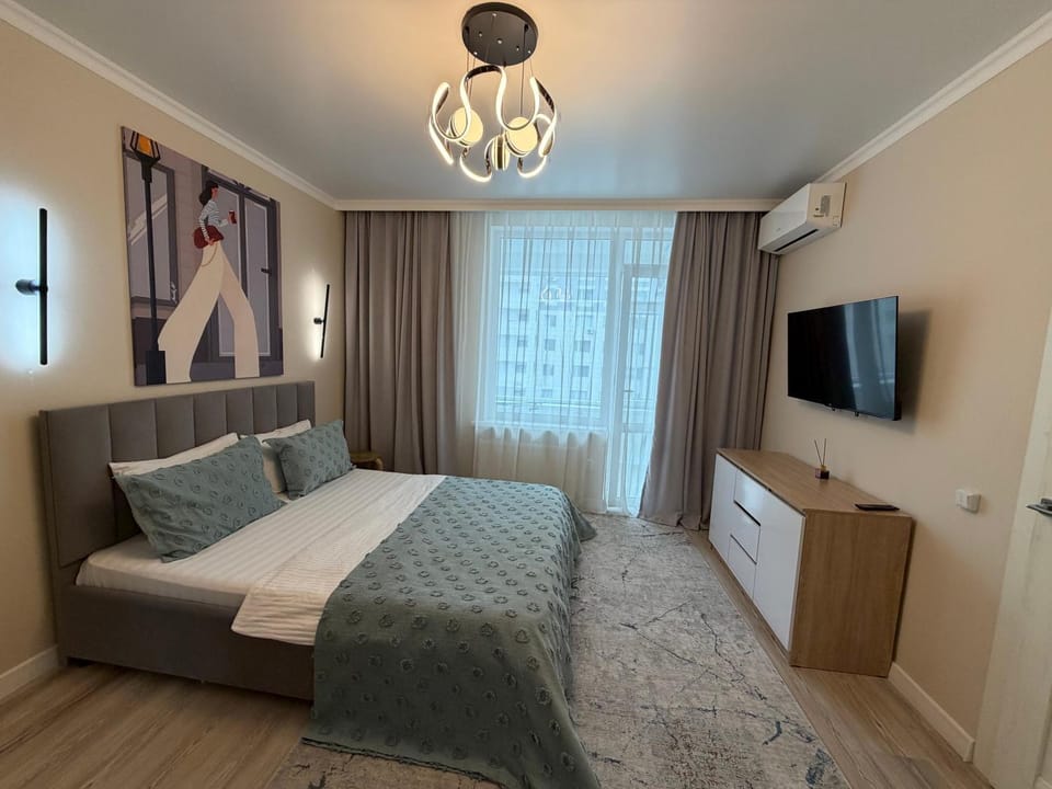 Bed, TV and multimedia, Bedroom, air conditioner