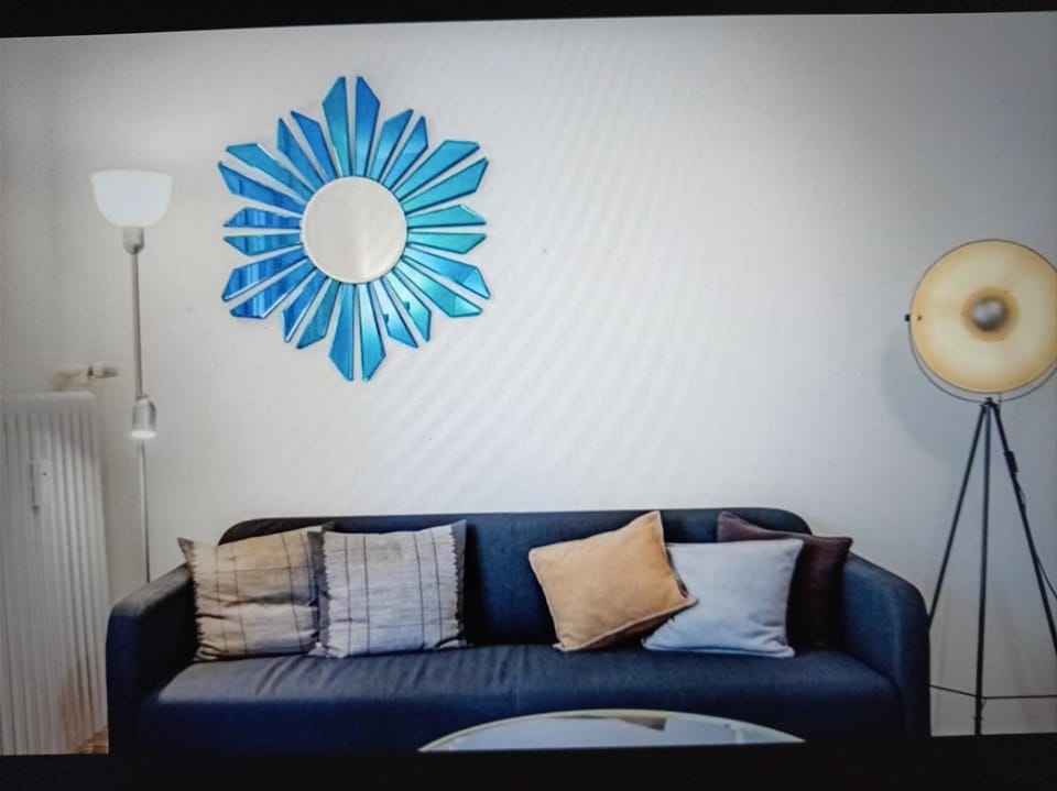 Upea lomatalo täydelliseen perhelomaan ja unohtumattomiin yhteisiin hetkiin House in Rovaniemi