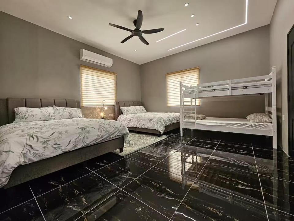 Ipoh Atelier 6BR Private Pool for 20 Pax Villa in Ipoh